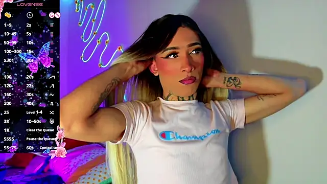 Micaela Rangel online show from 05/09/26, 03:23