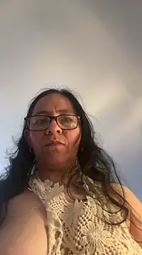 Freya Artemisa online show from 01/04/25, 08:16