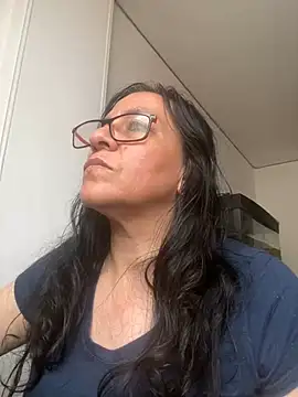 Freya Artemisa online show from 01/08/25, 09:01