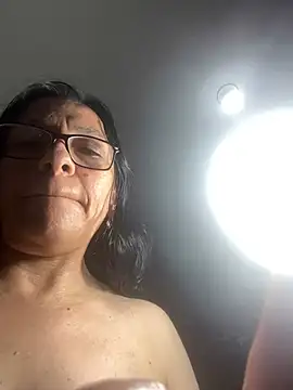 Freya Artemisa online show from 01/11/25, 03:31