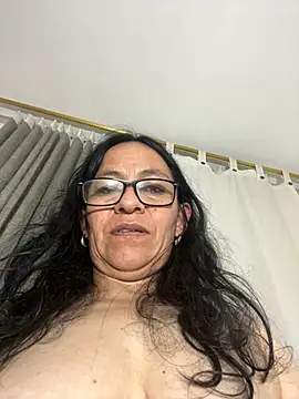 Freya Artemisa online show from 01/12/25, 06:59