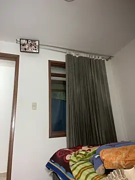 Freya Artemisa online show from 10/18/25, 07:03