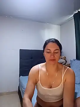 renata hot1 online show from 03/20/25, 07:14