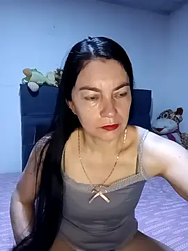 Snapshot of renata_hot1 chatting on 01/08/26, 12:57 renata hot1 online show from 01/08/26, 12:57