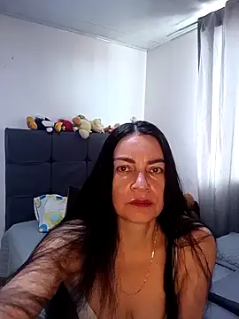 Snapshot of renata_hot1 chatting on 03/30/26, 06:53 renata hot1 online show from 03/30/26, 06:53