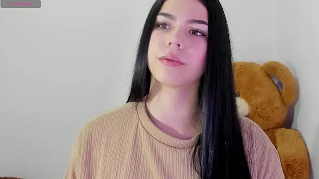 Natasha su  online show from 12/12/24, 05:26