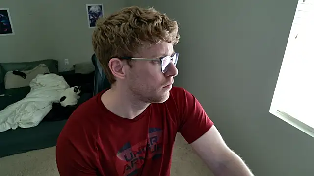 Snapshot of BlueEyedTallGuy94 chatting on 07/15/26, 10:04 BlueEyedTallGuy94 online show from 07/15/26, 10:04