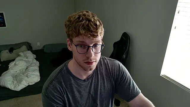 Snapshot of BlueEyedTallGuy94 chatting on 07/22/26, 10:23 BlueEyedTallGuy94 online show from 07/22/26, 10:23