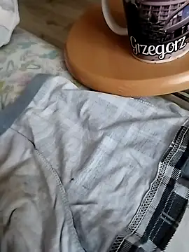 Snapshot of Grig1982 chatting on 10/26/25, 06:08 Grig1982 online show from 10/26/25, 06:08