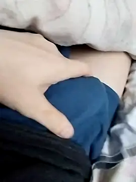 Snapshot of Grig1982 chatting on 02/10/26, 07:01 Grig1982 online show from 02/10/26, 07:01