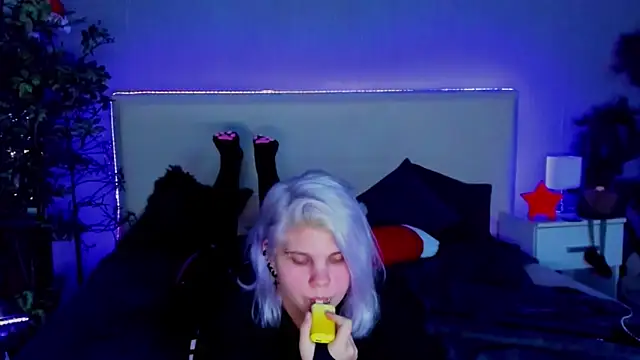 JoannLowe online show from 01/06/25, 11:31