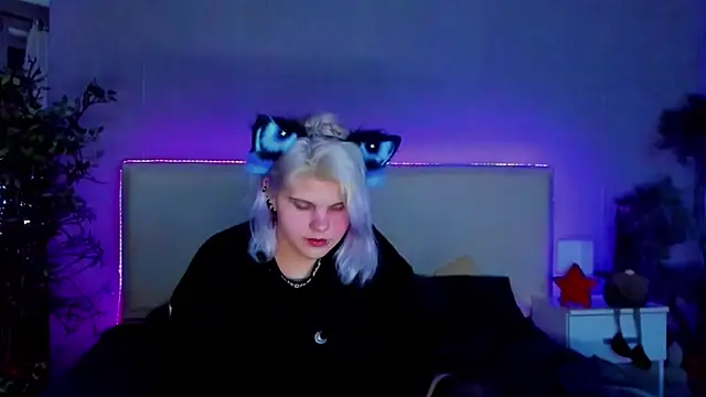 JoannLowe online show from 01/11/25, 11:46