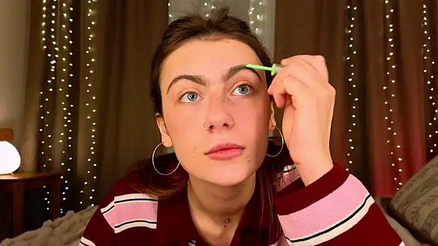 Snapshot of tomorrows_day chatting on 01/10/26, 09:30 tomorrows day online show from 01/10/26, 09:30