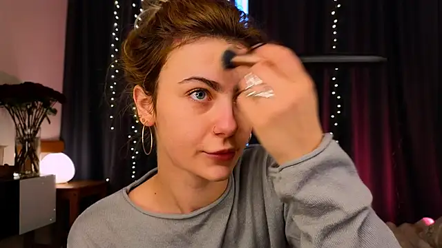 Snapshot of tomorrows_day chatting on 03/01/26, 06:26 tomorrows day online show from 03/01/26, 06:26