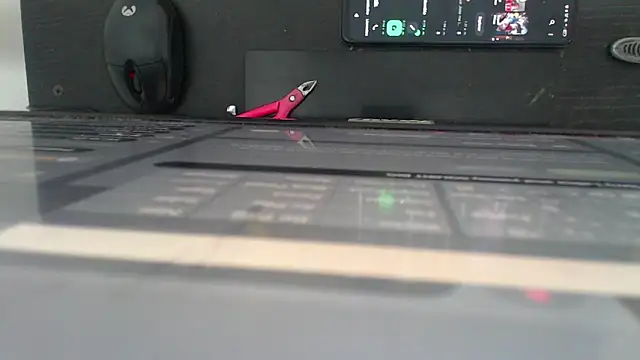 sinay024 online show from 12/19/25, 02:40