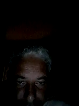 Snapshot of gordonunes chatting on 02/13/26, 04:30 gordonunes online show from 02/13/26, 04:30