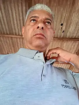 Snapshot of gordonunes chatting on 02/15/26, 11:19 gordonunes online show from 02/15/26, 11:19