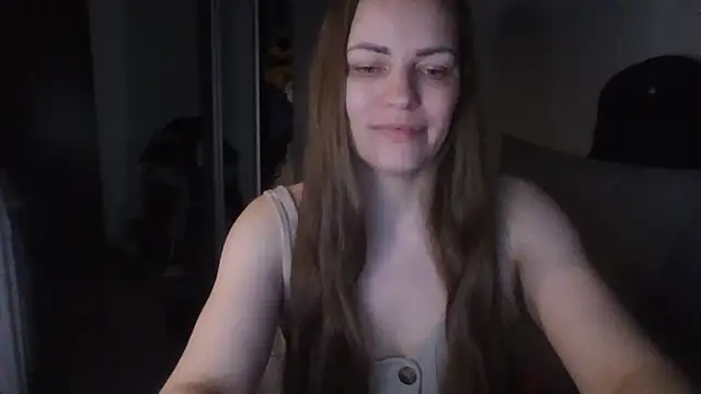 AnnaDiamond1 online show from 04/25/26, 09:12