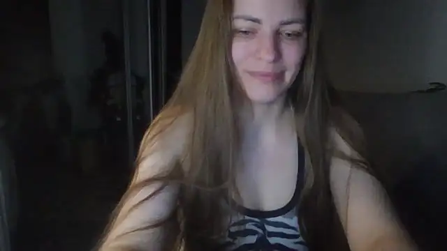 AnnaDiamond1 online show from 05/08/26, 10:48