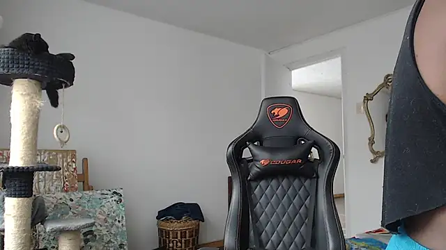 Siriss boyrag online show from 01/16/25, 08:25