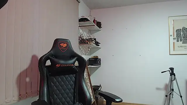 Siriss boyrag online show from 01/28/25, 01:08