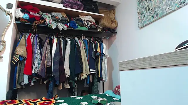 Siriss boyrag online show from 02/22/25, 04:09