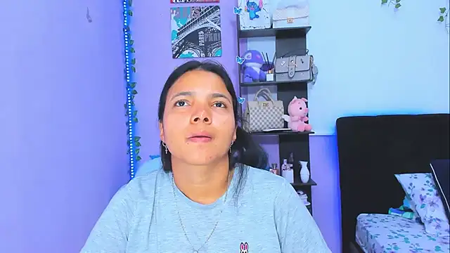 Snapshot of sara_mendez2 chatting on 03/05/25, 11:05 sara mendez2 online show from 03/05/25, 11:05