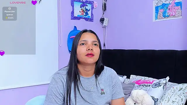 Snapshot of sara_mendez2 chatting on 10/09/25, 11:47 sara mendez2 online show from 10/09/25, 11:47