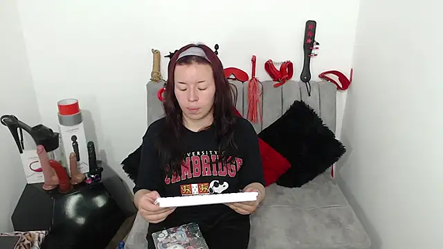 Marian Ran online show from 11/15/25, 03:04