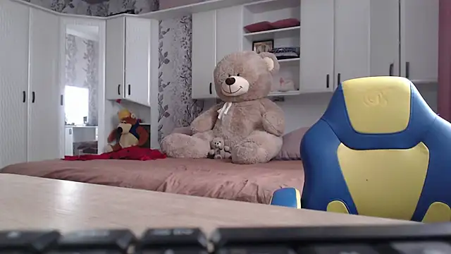 Snapshot of 69SexySecret69 chatting on 02/20/25, 11:31 69SexySecret69 online show from 02/20/25, 11:31