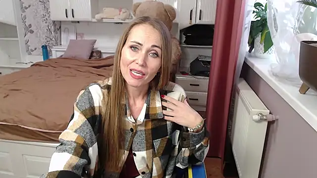 Snapshot of 69SexySecret69 chatting on 02/28/25, 09:15 69SexySecret69 online show from 02/28/25, 09:15