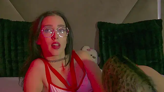 Snapshot of AishaHummer chatting on 12/03/25, 09:02 AishaHummer online show from 12/03/25, 09:02