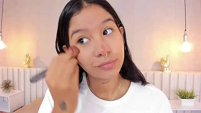 Aida moreno online show from 03/14/25, 10:50