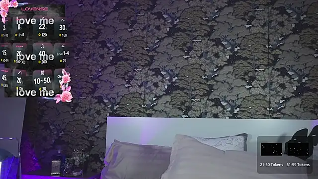 Snapshot of BrianaGolddenn chatting on 02/20/25, 10:37 BrianaGolddenn online show from 02/20/25, 10:37