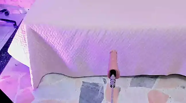 VICTORIA HOUSTON online show from 12/14/24, 03:40