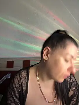 Evelinia online show from 09/23/25, 12:41