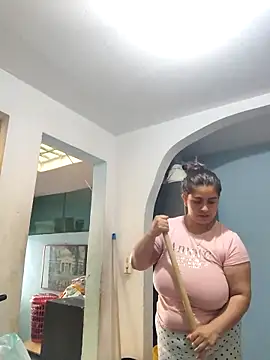 Snapshot of Melinda_bob chatting on 01/14/26, 06:35 Melinda bob online show from 01/14/26, 06:35