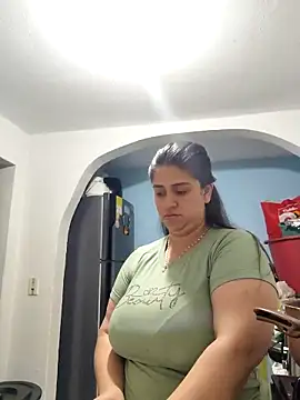 Snapshot of Melinda_bob chatting on 02/06/26, 08:29 Melinda bob online show from 02/06/26, 08:29