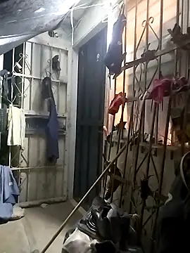 Snapshot of Nathaila_her_dog69 chatting on 01/15/25, 10:57 Nathaila her dog69 online show from 01/15/25, 10:57