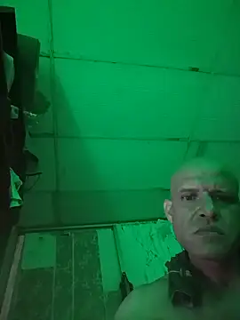 Snapshot of Nathaila_her_dog69 chatting on 01/16/26, 08:51 Nathaila her dog69 online show from 01/16/26, 08:51