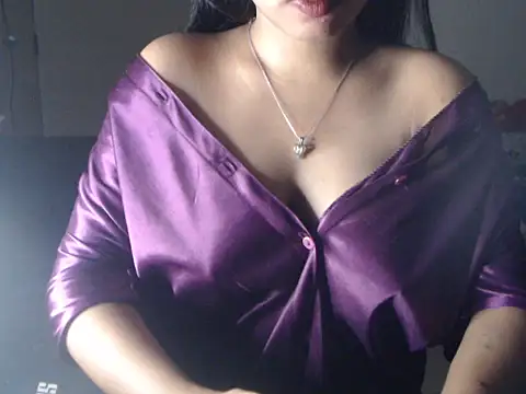 DevilErin online show from 11/09/25, 01:42