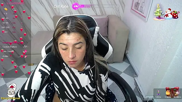 Snapshot of Valerie_b chatting on 01/14/25, 07:59 Valerie b online show from 01/14/25, 07:59