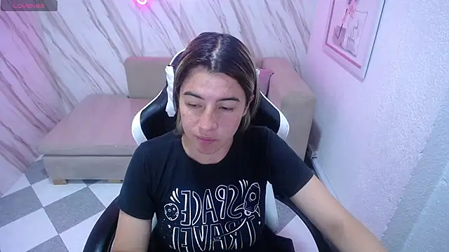 Snapshot of Valerie_b chatting on 02/12/25, 03:07 Valerie b online show from 02/12/25, 03:07