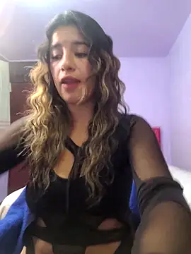 Snapshot of Valerie_b chatting on 11/02/25, 04:26 Valerie b online show from 11/02/25, 04:26