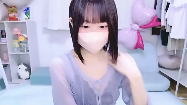 Im Yu-na online show from 05/07/26, 02:22