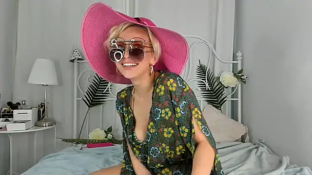 SakuFox online show from 02/08/25, 03:41