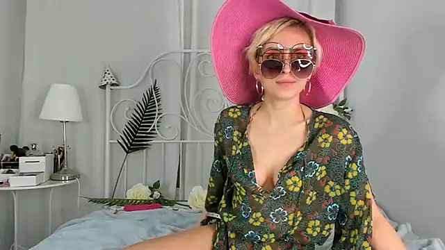 SakuFox online show from 03/11/25, 07:14