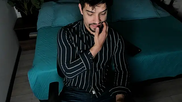 Ian Daviz online show from 10/23/25, 12:15