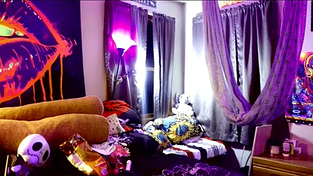 Snapshot of KRYZTALYNXXX chatting on 02/20/25, 07:45 KRYZTALYNXXX online show from 02/20/25, 07:45