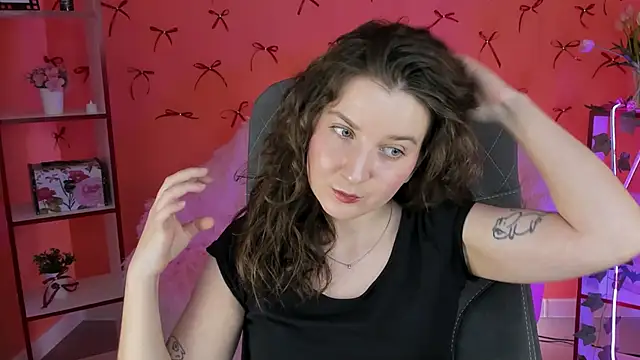 JackieByrd online show from 03/19/25, 01:40